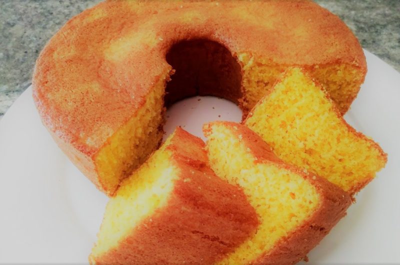 Simple and fluffy cornmeal cake