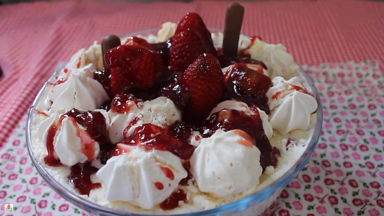 Strawberry Pastry