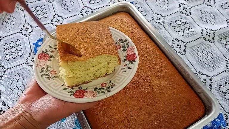 Cute Simple Cake