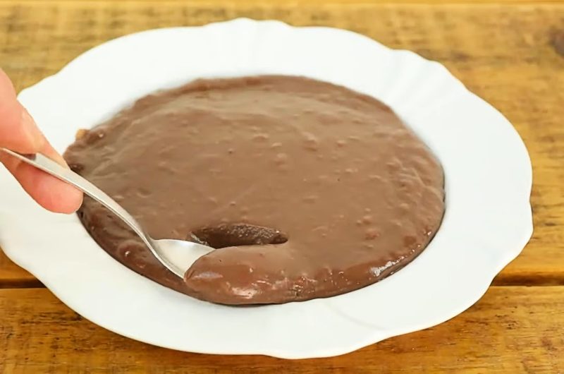 Simple and Easy Spoon Brigadeiro