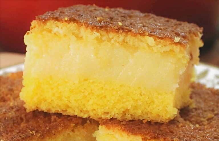 Cornmeal creamy cake