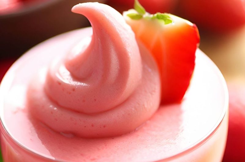 Strawberry mousse