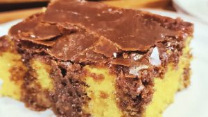 Carrot cake with chocolate