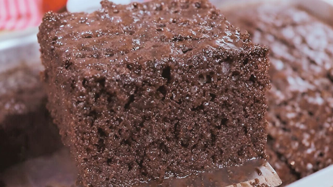 Make this delicious Nega Maluca cake in a blender with the recipe that is simple and easy to make: