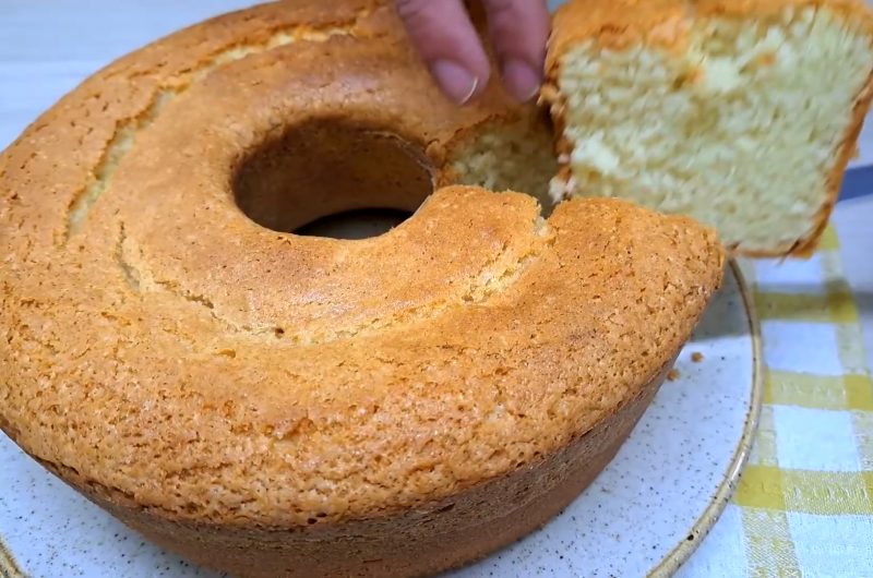 Yogurt Cake