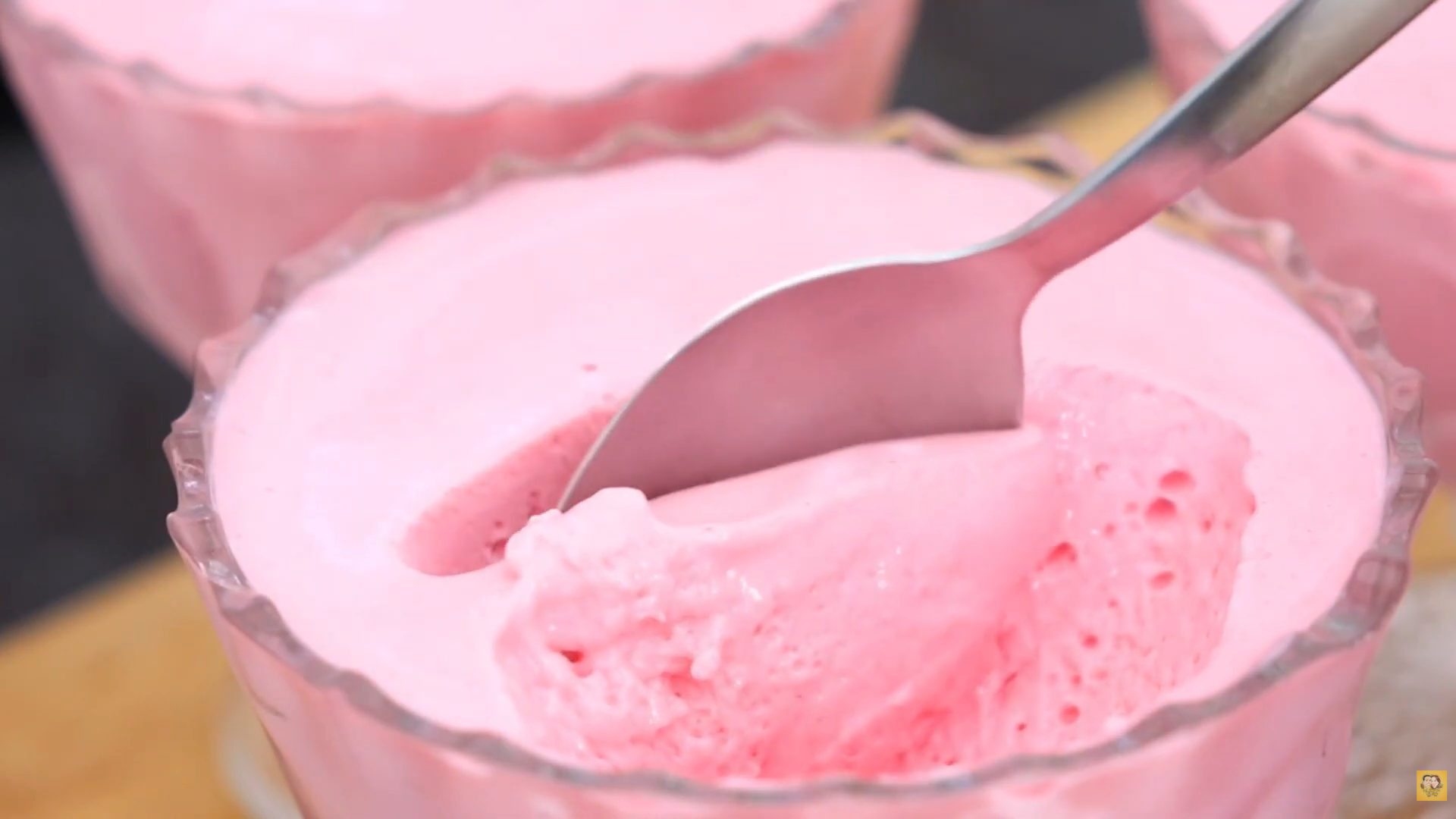 strawberry-mousse