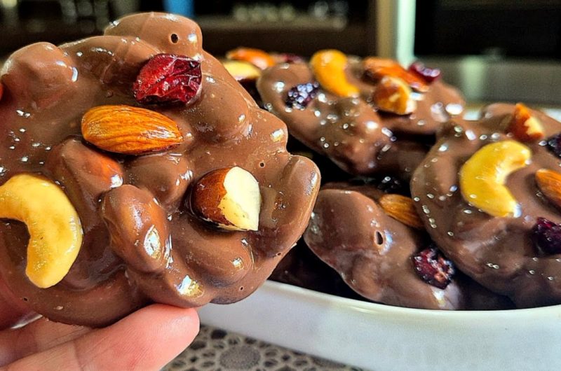 Chocolate Nut Clusters