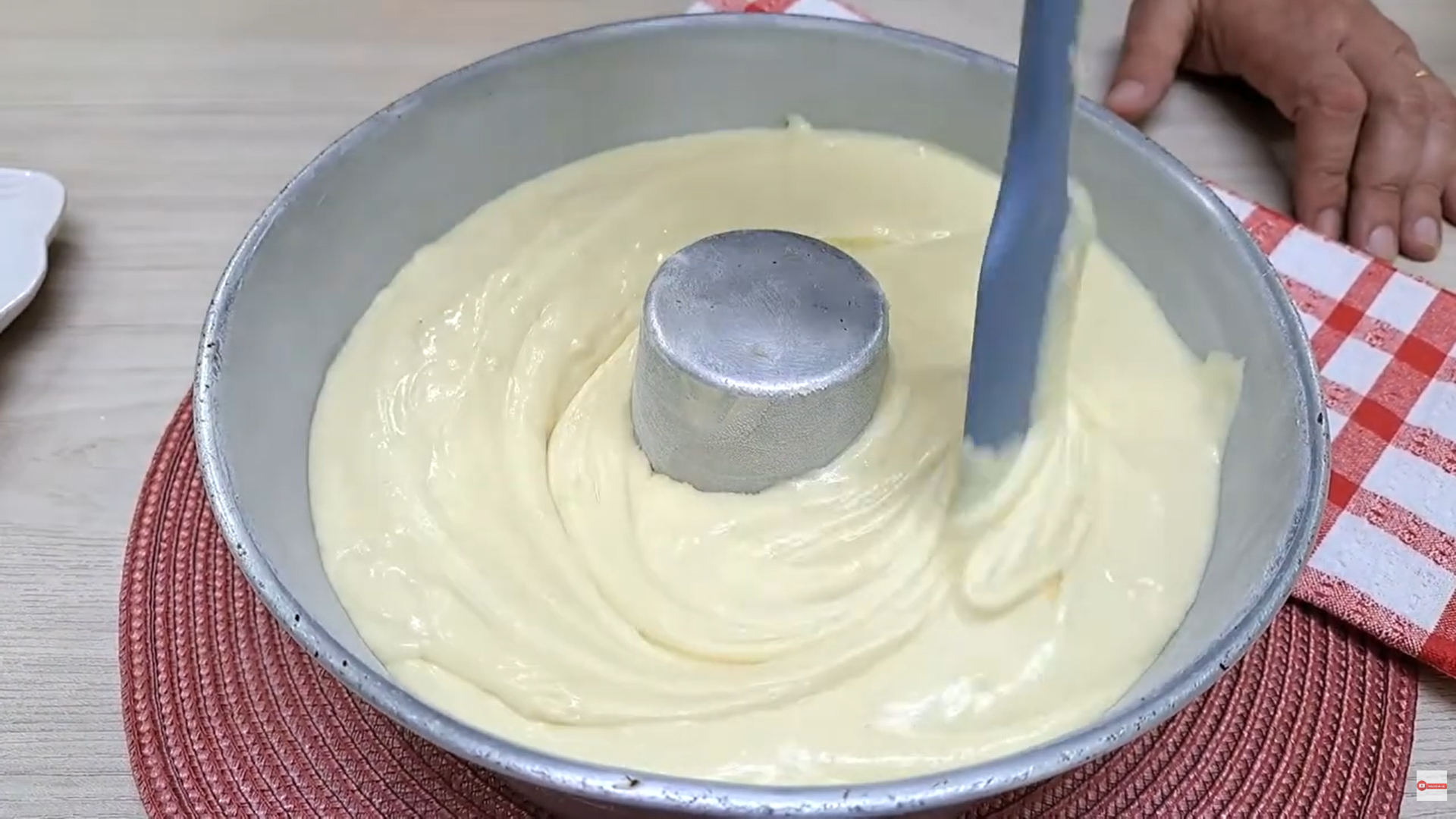 cream-cake-batter