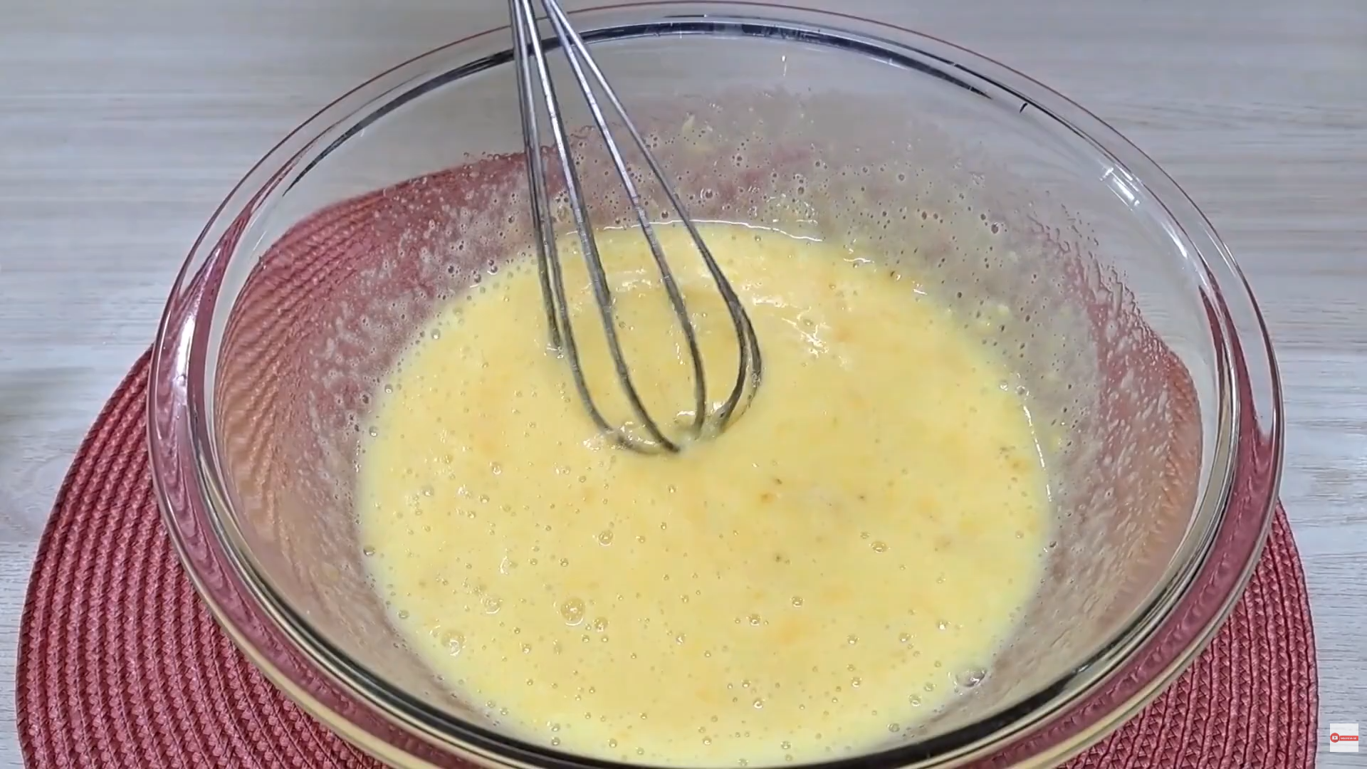banana-cake-batter