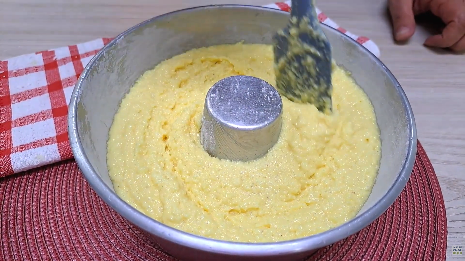 making-condensed-milk-and-coconut-cake
