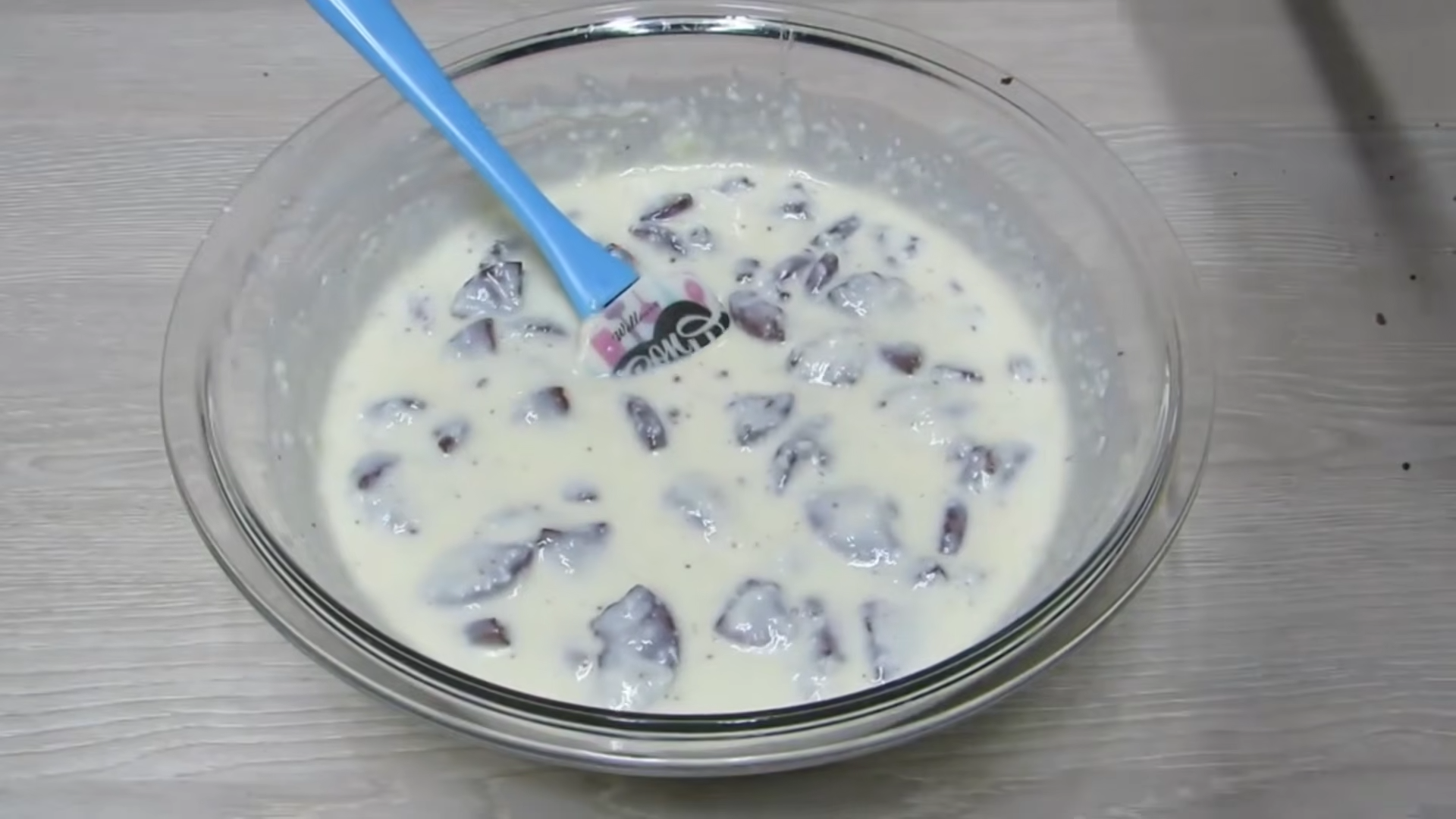 making-creamy-coconut-dessert