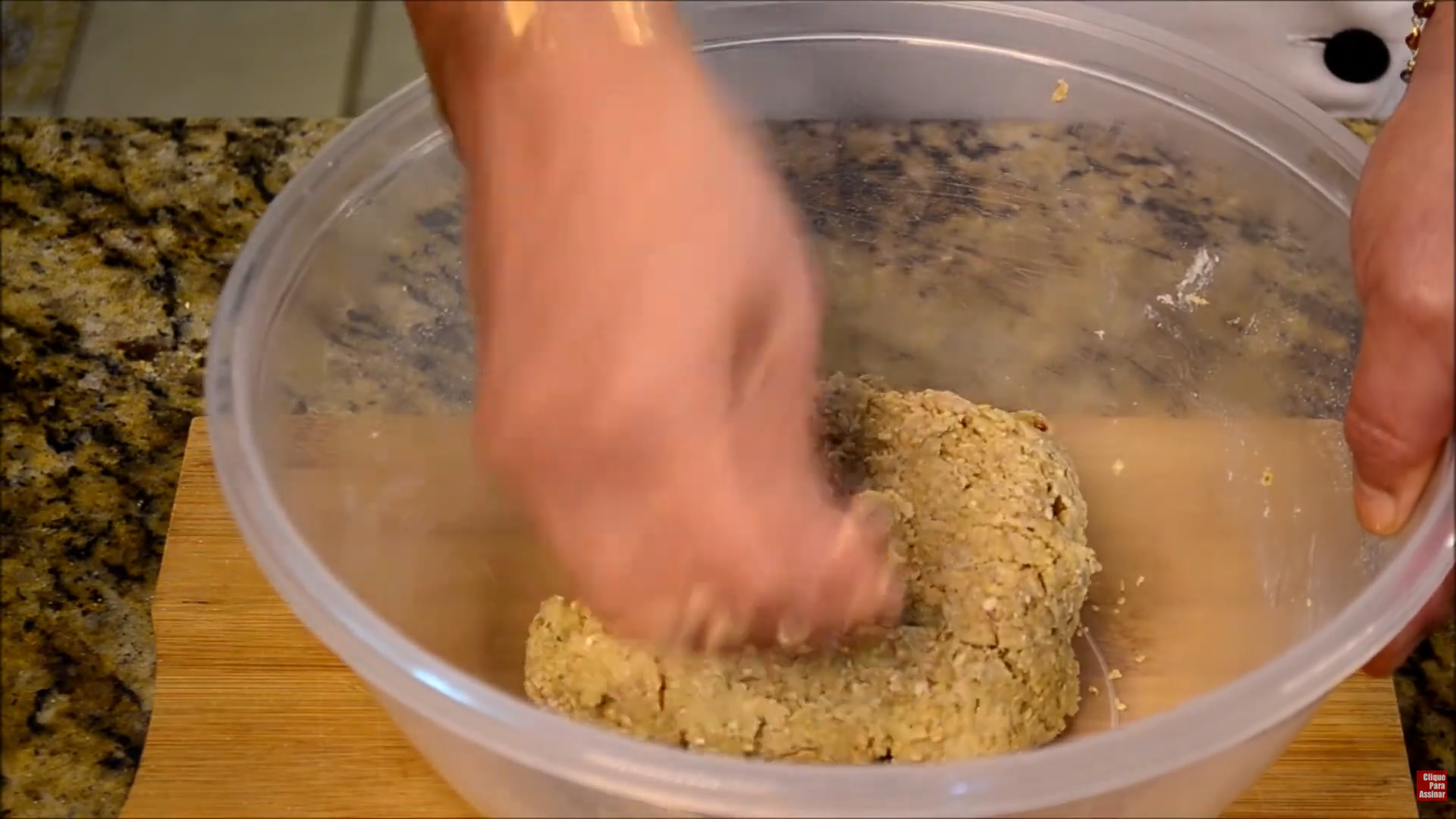 making-oatmeal-cookies-batter