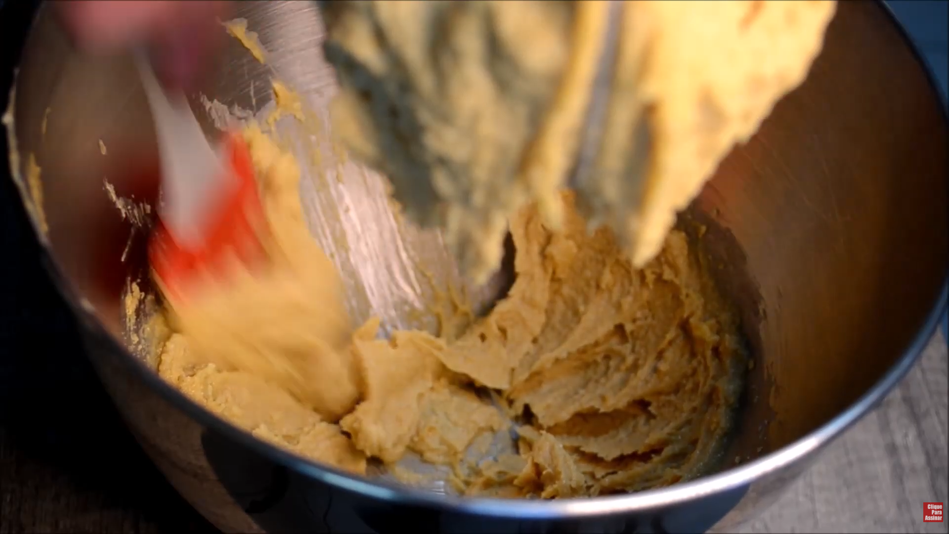 making-peanut-butter-cookies-batter