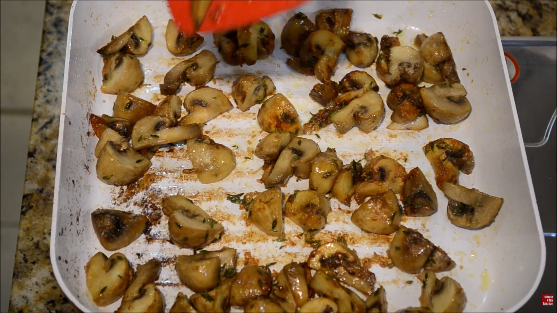 cooking-mushrooms