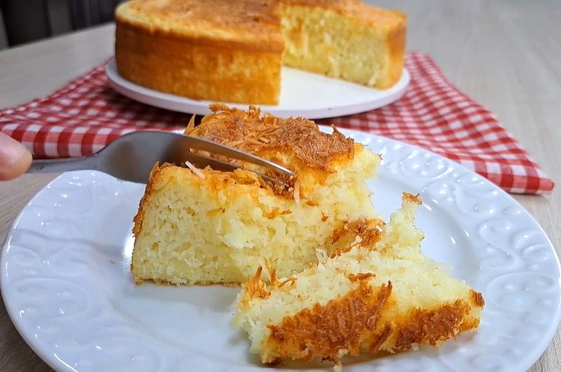 Creamy Coconut Cake