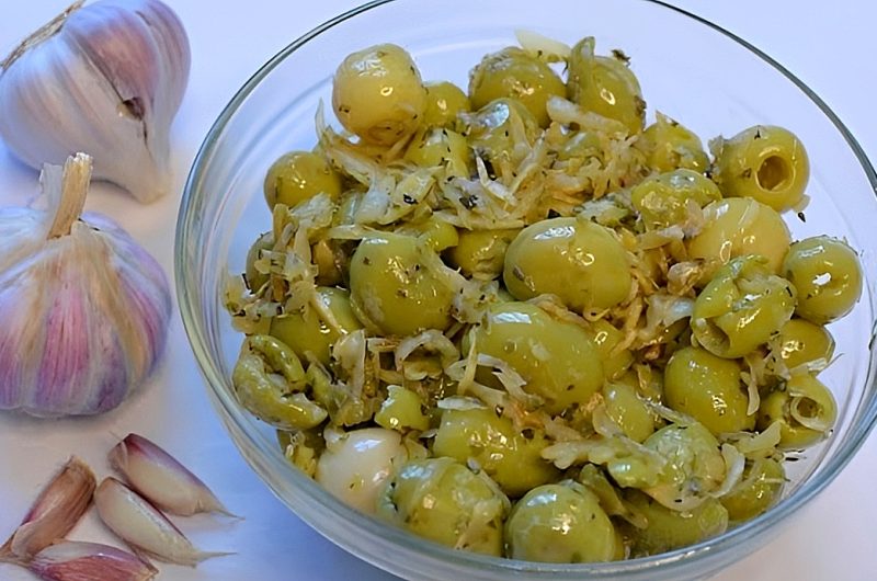 Garlic-Marinated Olives