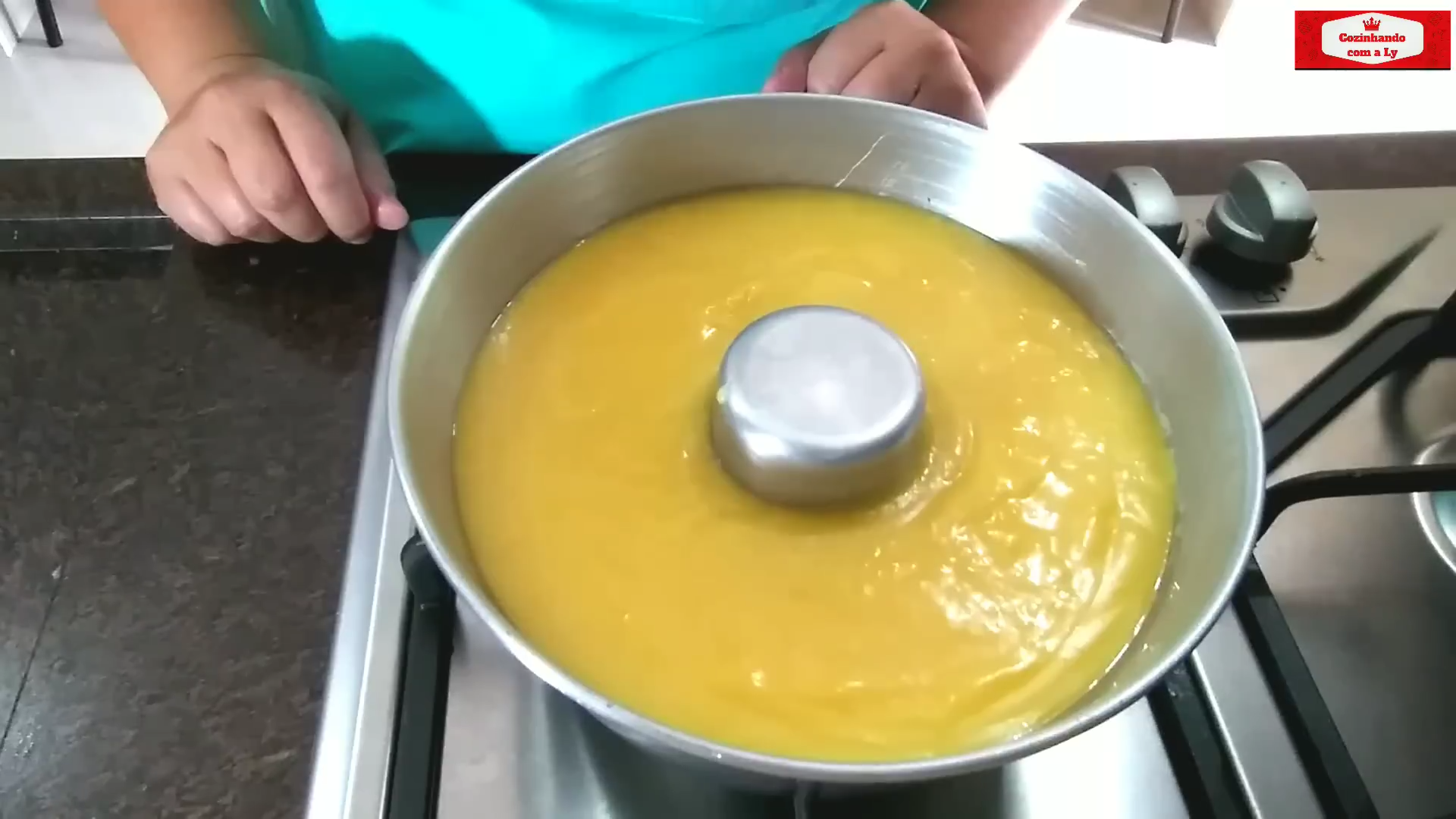 making-orange-pudding